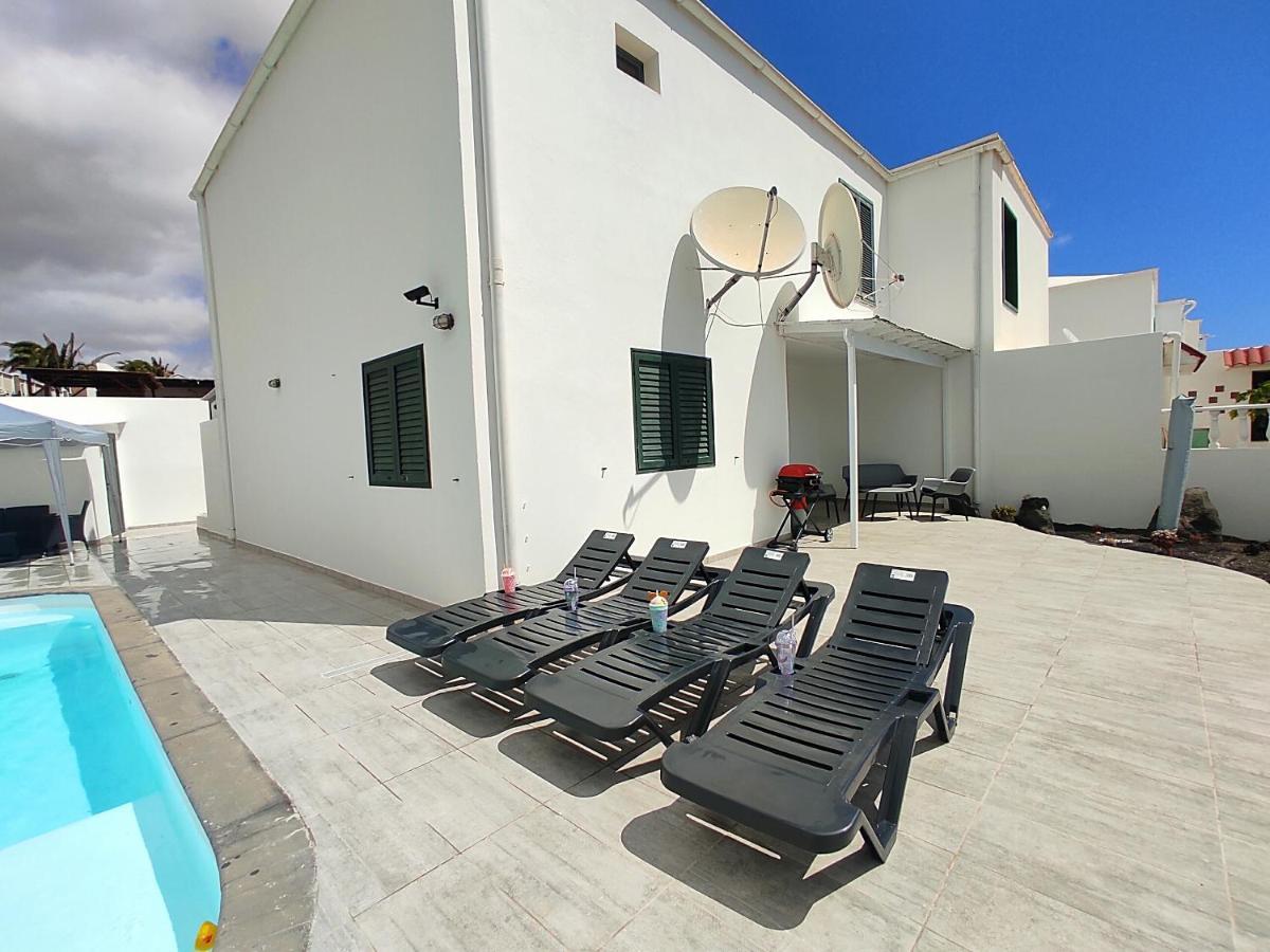 Love Gara, Duplex Pareado Piscina Privada Y Climatizada By Flamingo House Costa Teguise Exterior photo